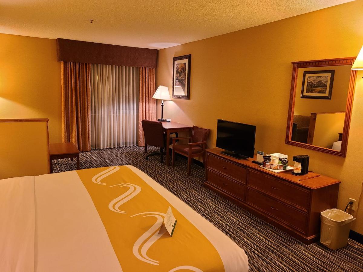 Quality Inn & Suites Wellington - Fort Collins Экстерьер фото